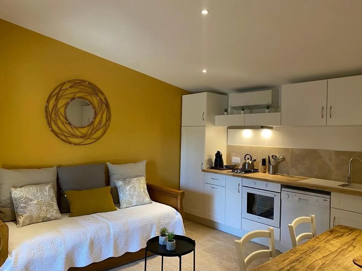 Domaine Du Mas Foucray Aparthotel Les Baux-de-Provence