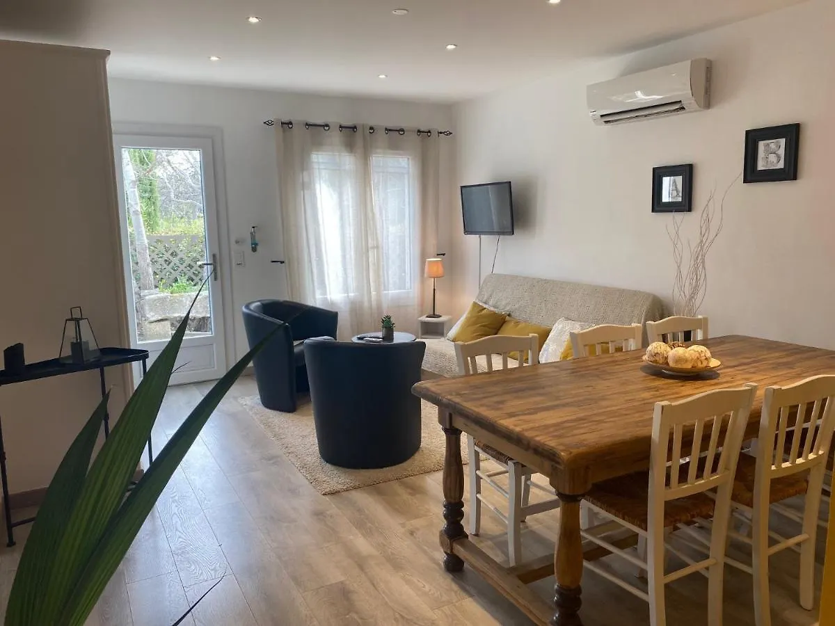 Domaine Du Mas Foucray Aparthotel Les Baux-de-Provence